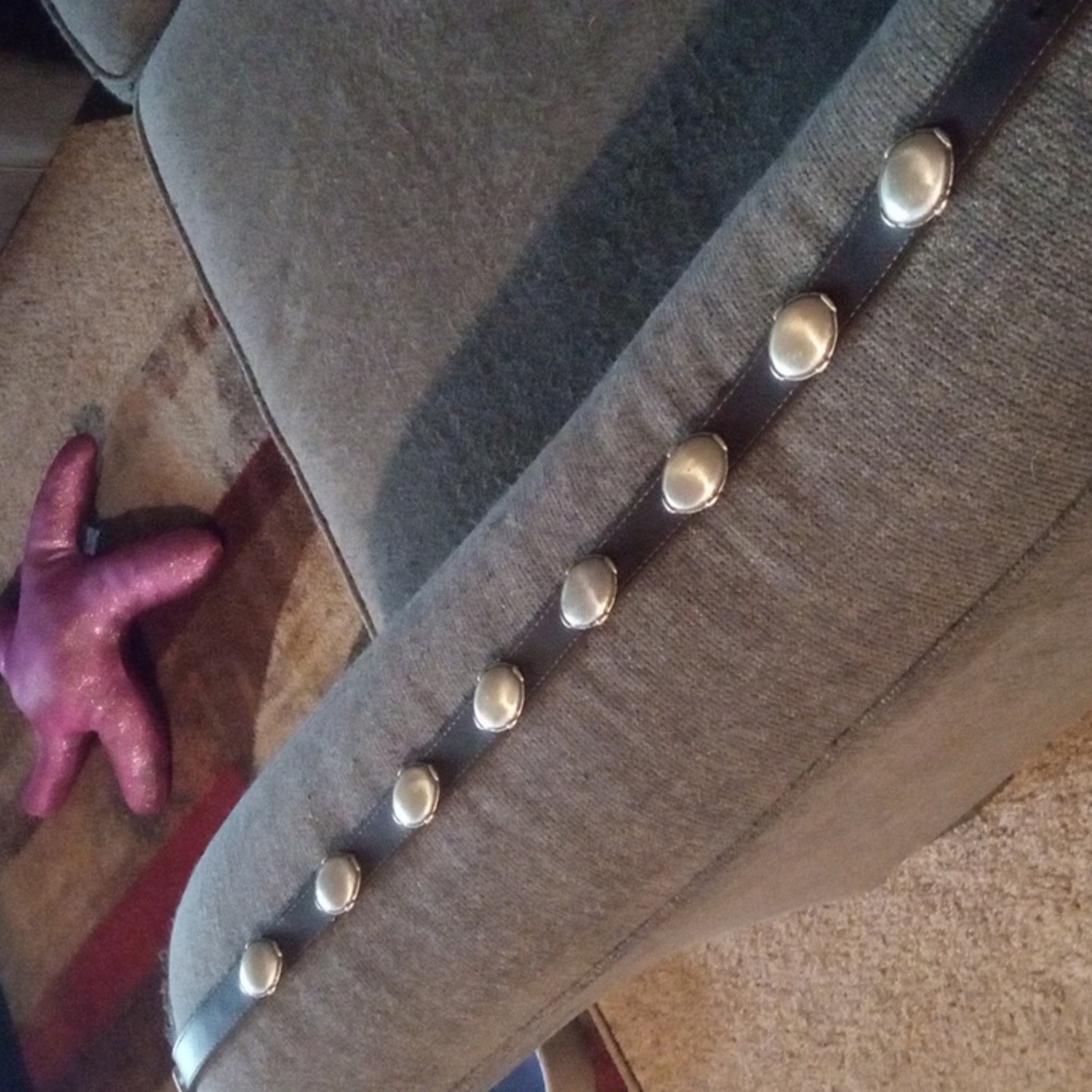 Navasota Leather And Silver Medallion Belt Waist 27"-31"